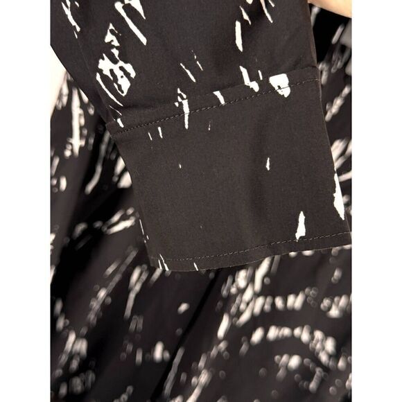 NWT Lyssé Nylon Blend Long Sleeve Designer Top Sz L Black and White Design - Picture 6 of 13